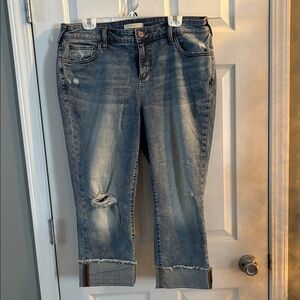 Stitch's Blue Cropped Jeans with Distressed Details